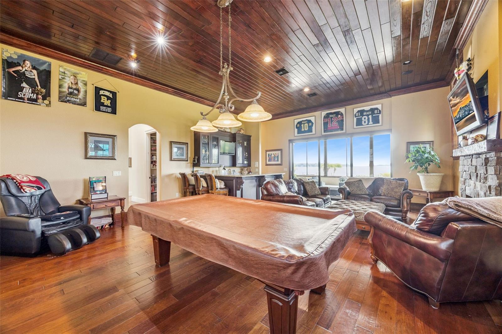 MAGNOLIA POINT - Residential