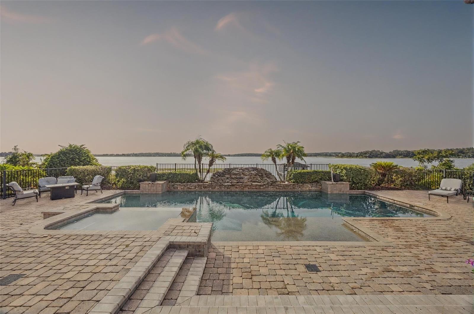 MAGNOLIA POINT - Residential