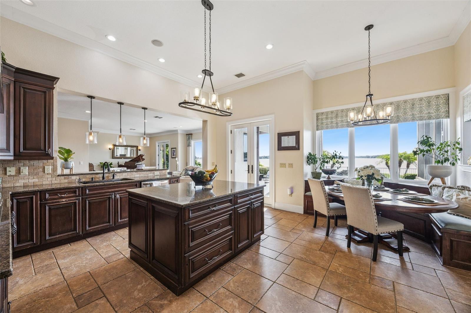 MAGNOLIA POINT - Residential