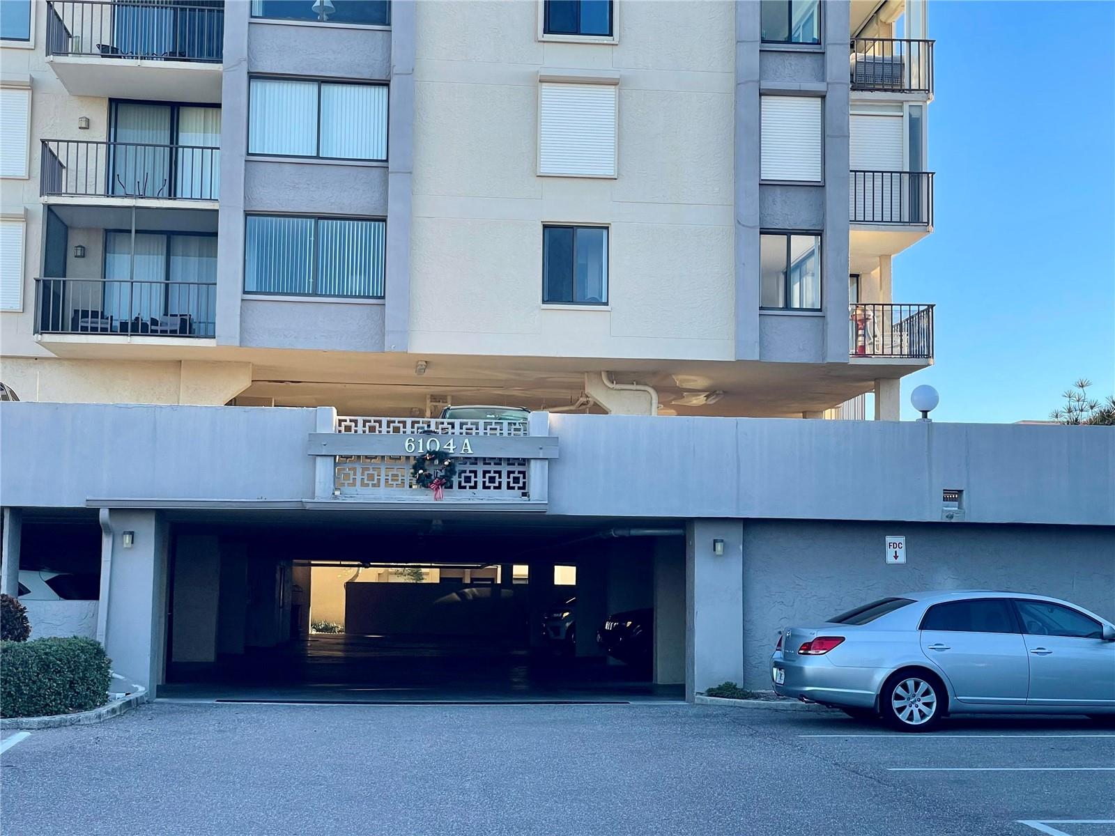 6104 PALMA DEL MAR BOULEVARD S 404