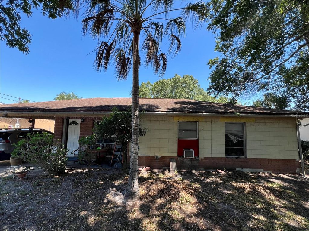 Photo of 1207 NE Hickory Street, Arcadia, FL 34266 (MLS # C7509232)