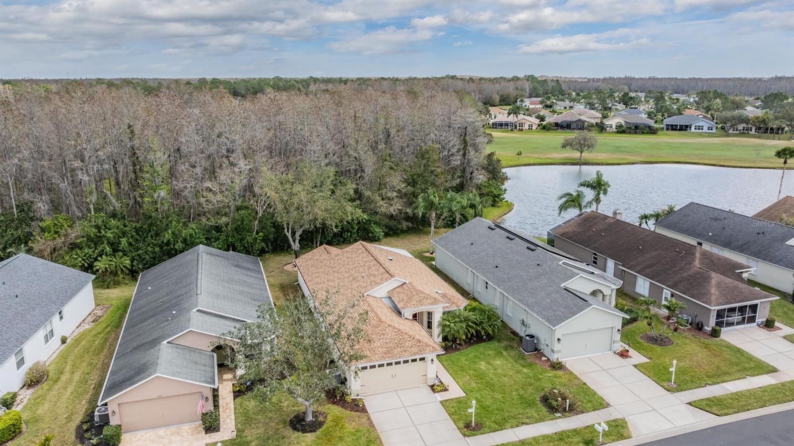 1216 WINDING WILLOW DRIVE