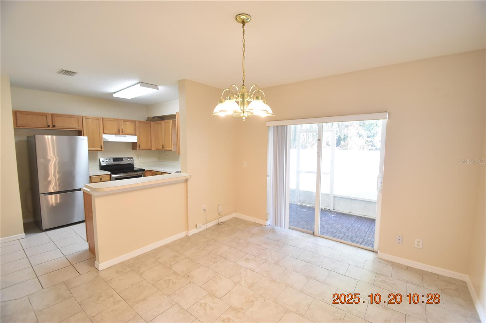 VILLAGES OF BLOOMINGDALE PH - Residential Lease