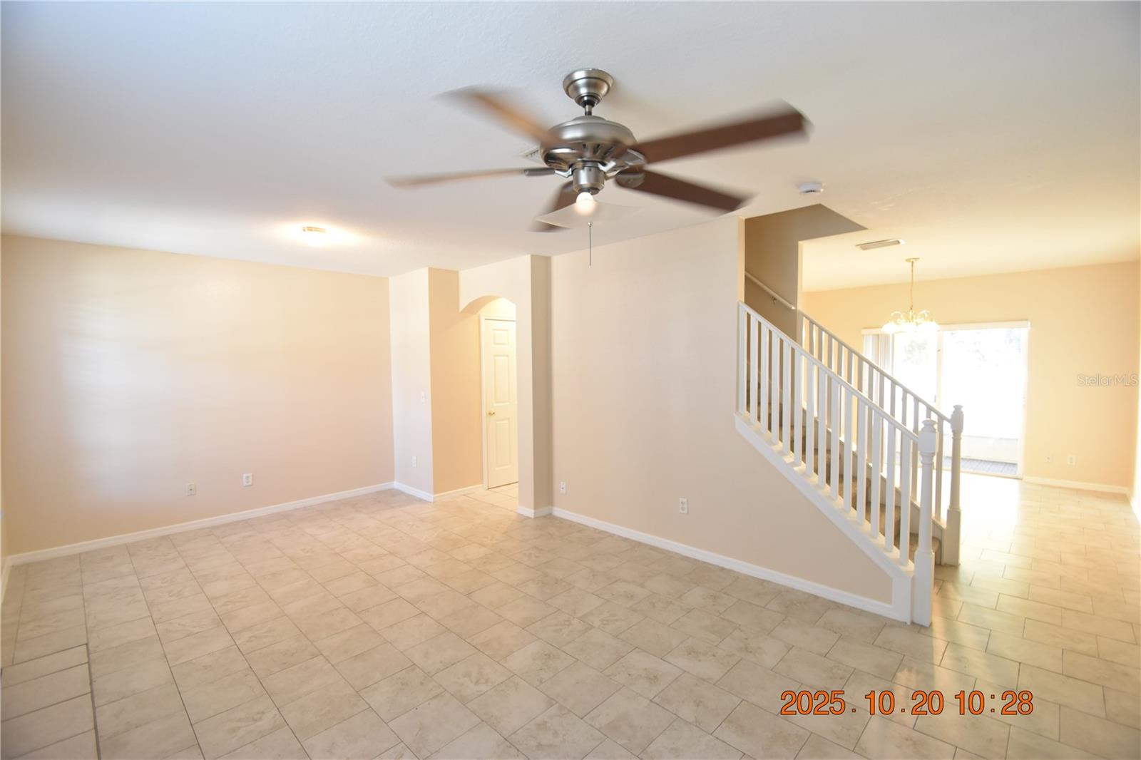 VILLAGES OF BLOOMINGDALE PH - Residential Lease