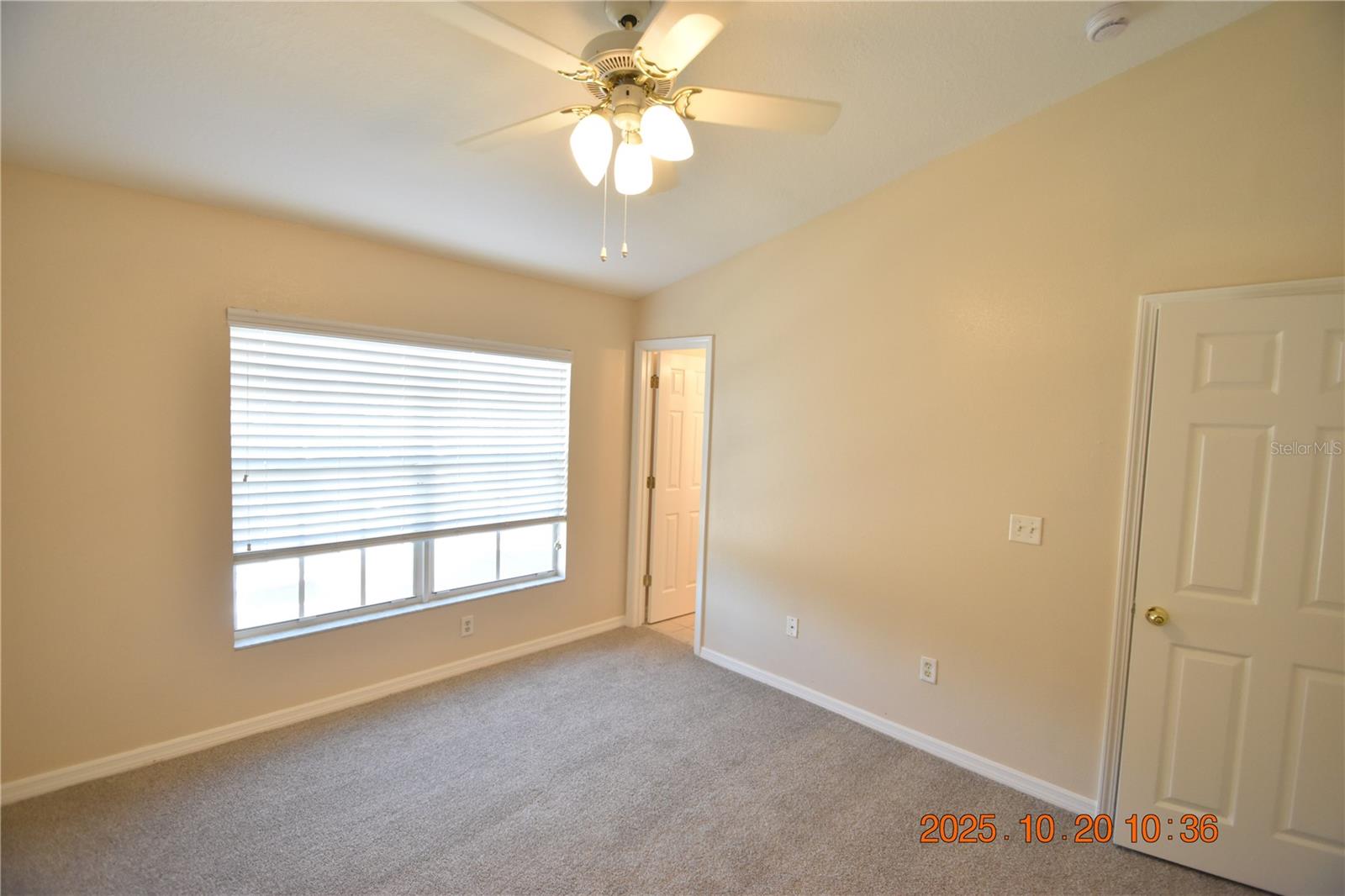 VILLAGES OF BLOOMINGDALE PH - Residential Lease