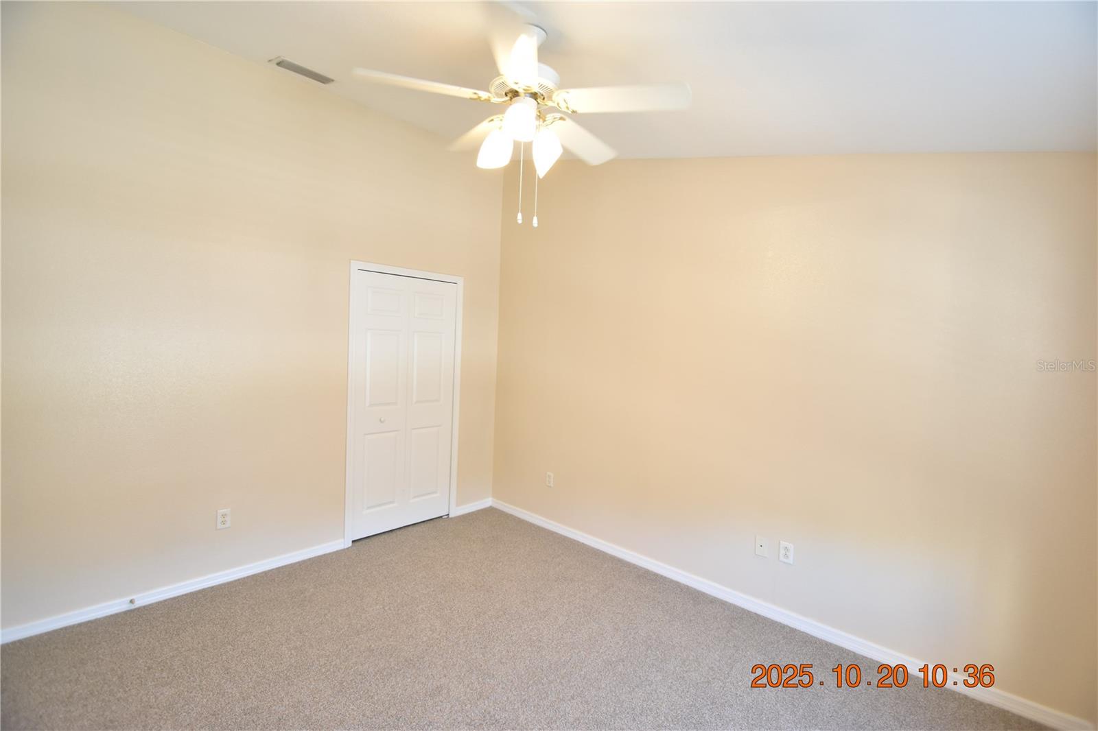 VILLAGES OF BLOOMINGDALE PH - Residential Lease