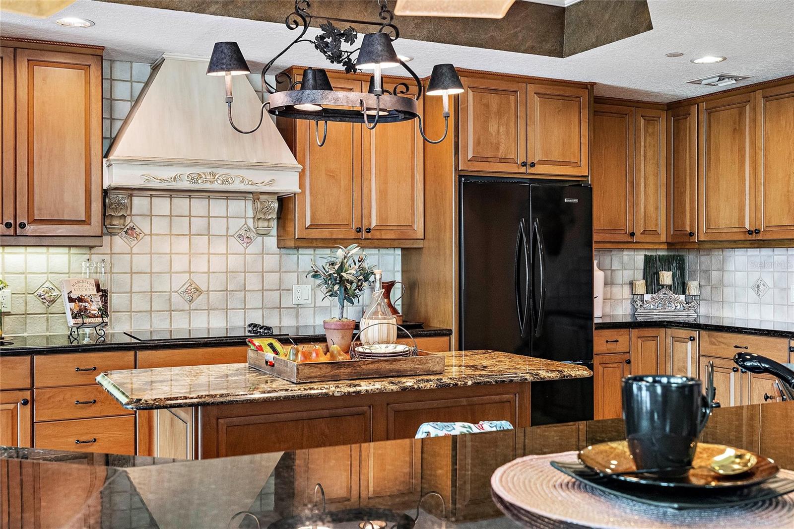 VINOY PLACE CONDO - Residential