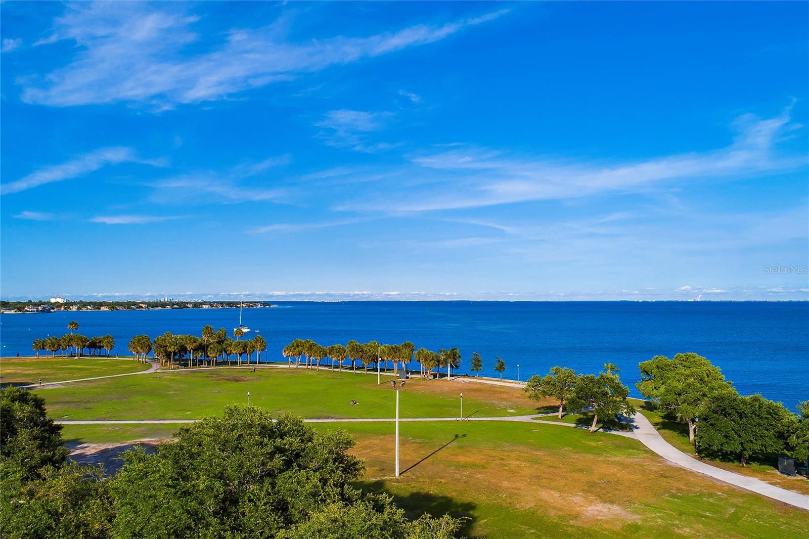 VINOY PLACE CONDO - Residential