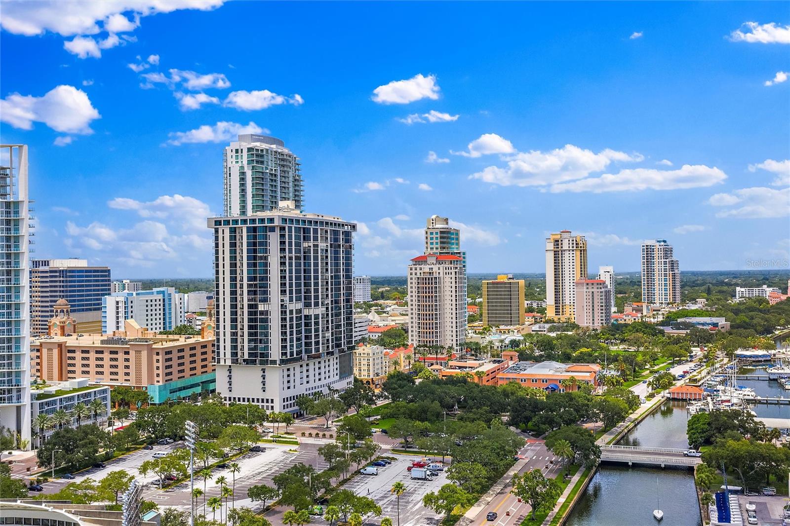 VINOY PLACE CONDO - Residential