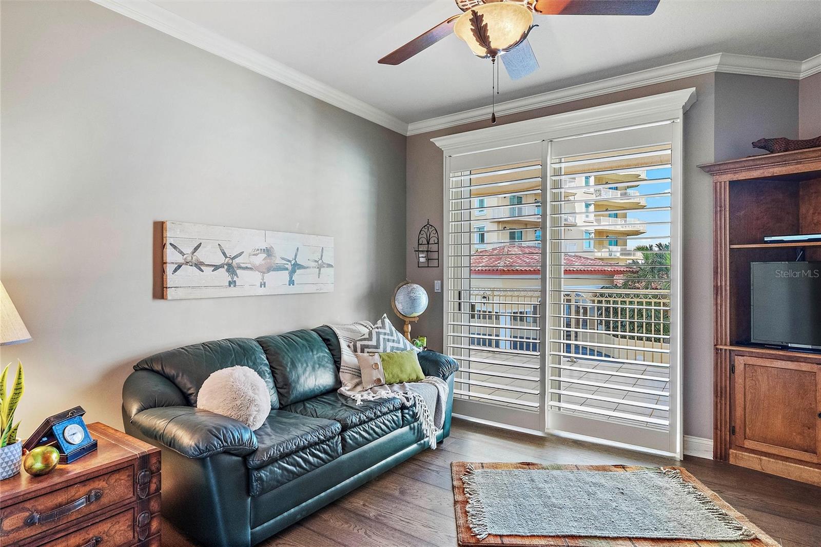 VINOY PLACE CONDO - Residential