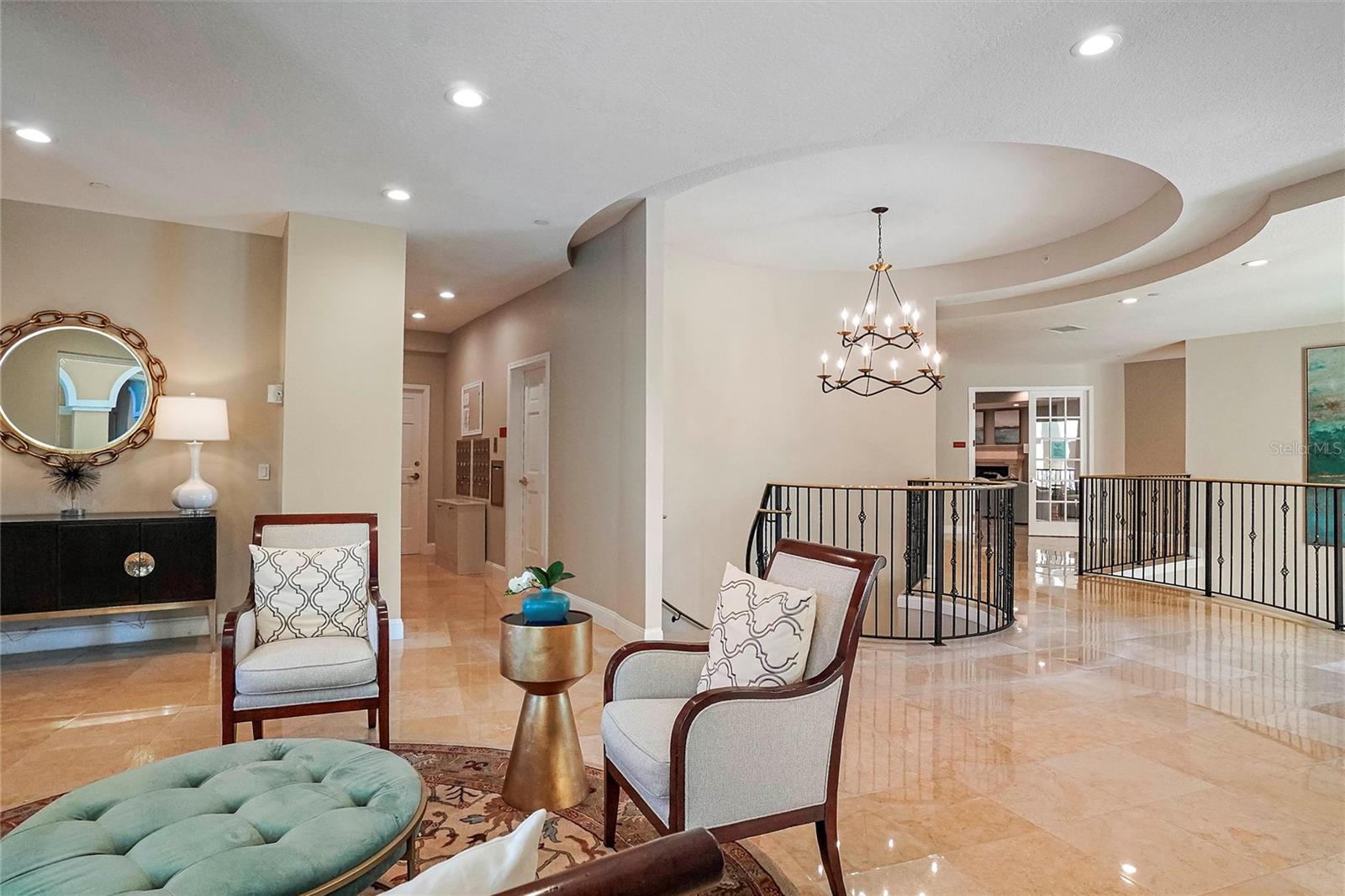 VINOY PLACE CONDO - Residential