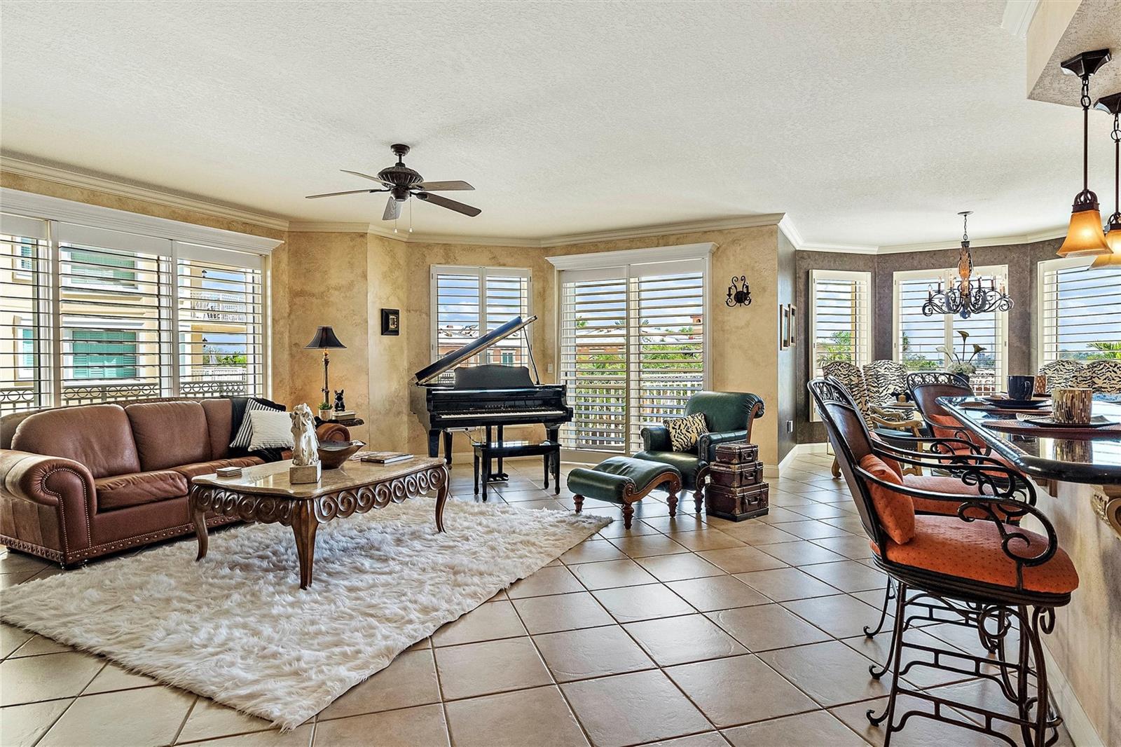 VINOY PLACE CONDO - Residential