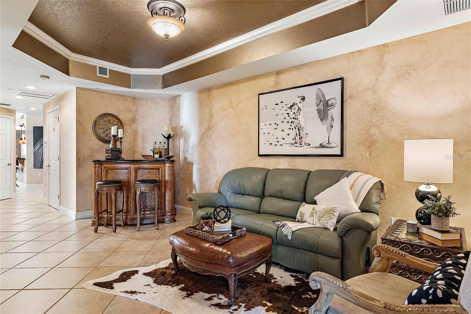 VINOY PLACE CONDO - Residential