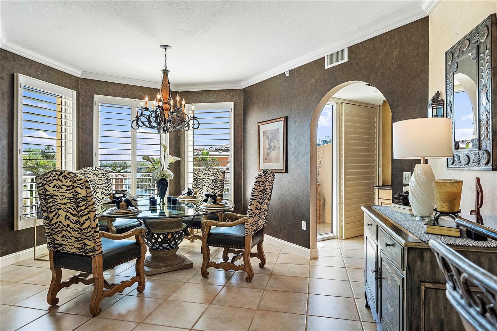 VINOY PLACE CONDO - Residential