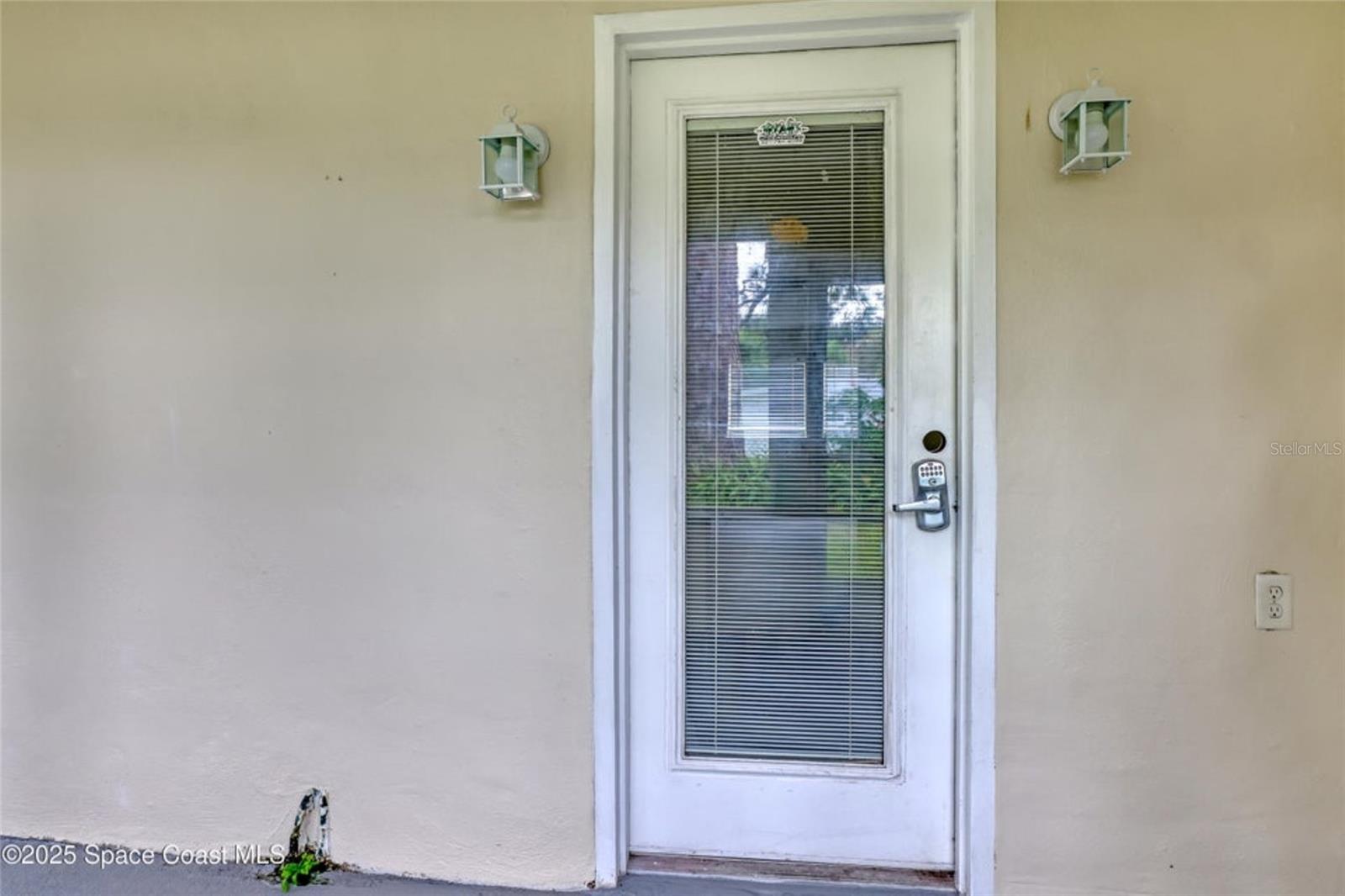 DELESPINE ON RIVER RESUB PT - Residential