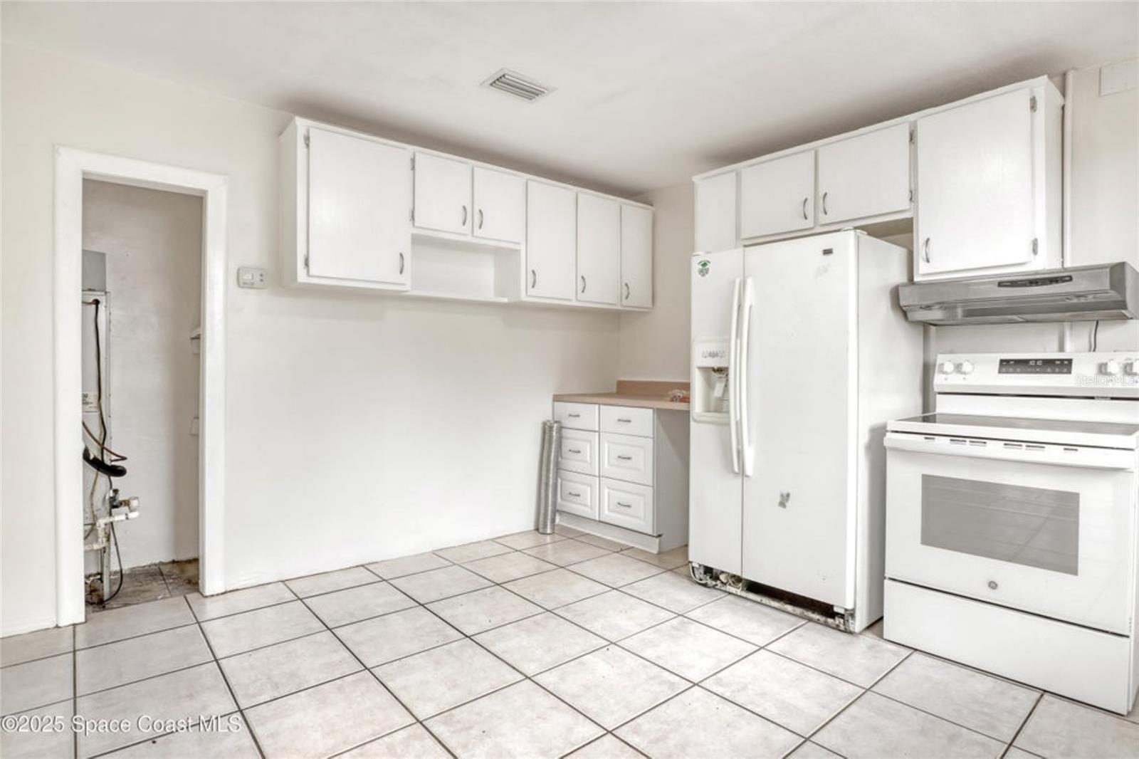 DELESPINE ON RIVER RESUB PT - Residential