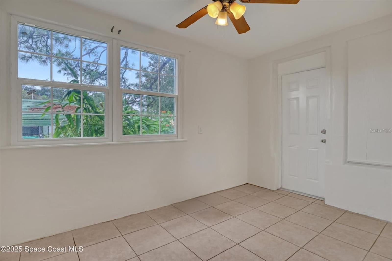 DELESPINE ON RIVER RESUB PT - Residential