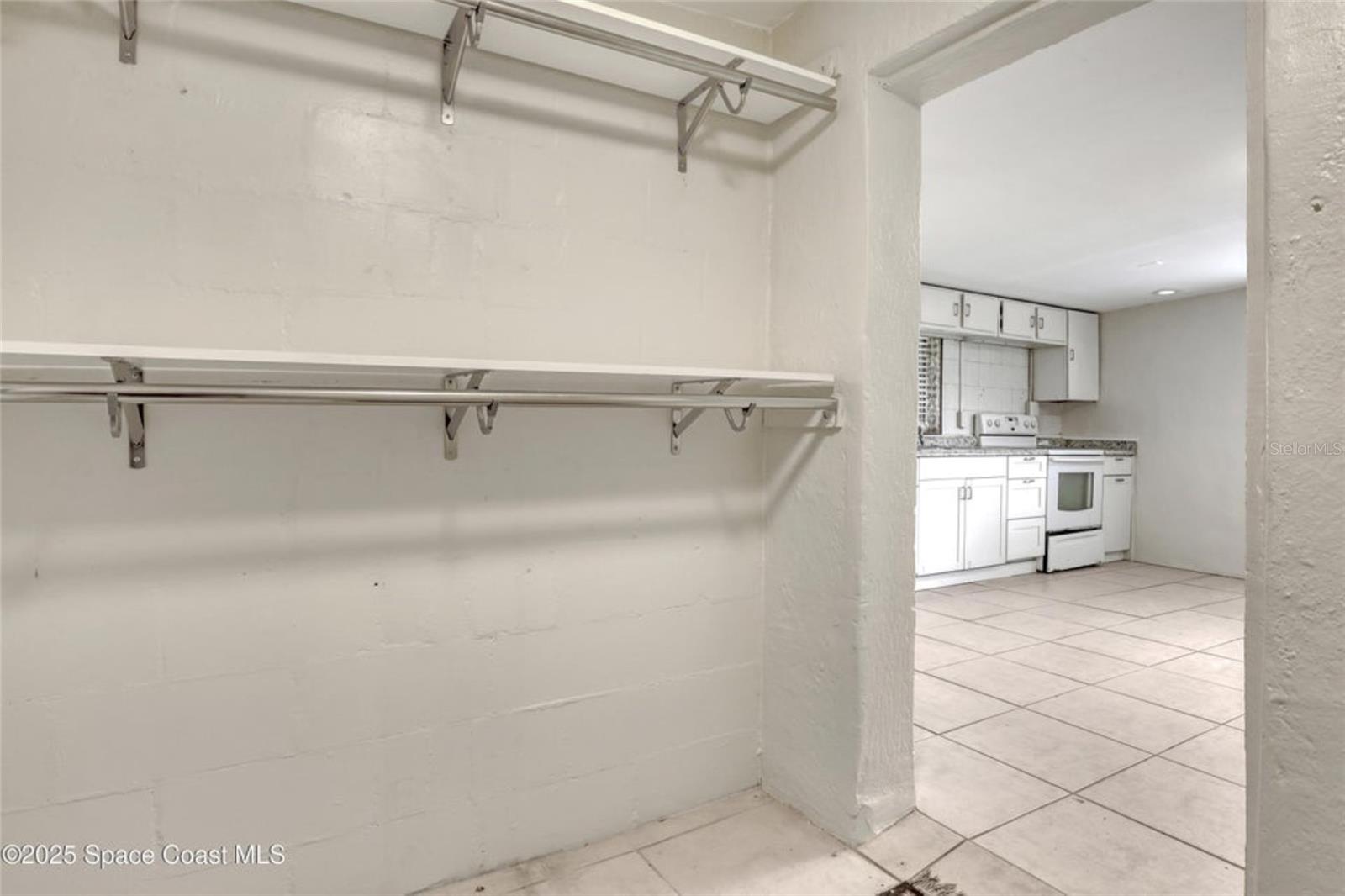 DELESPINE ON RIVER RESUB PT - Residential