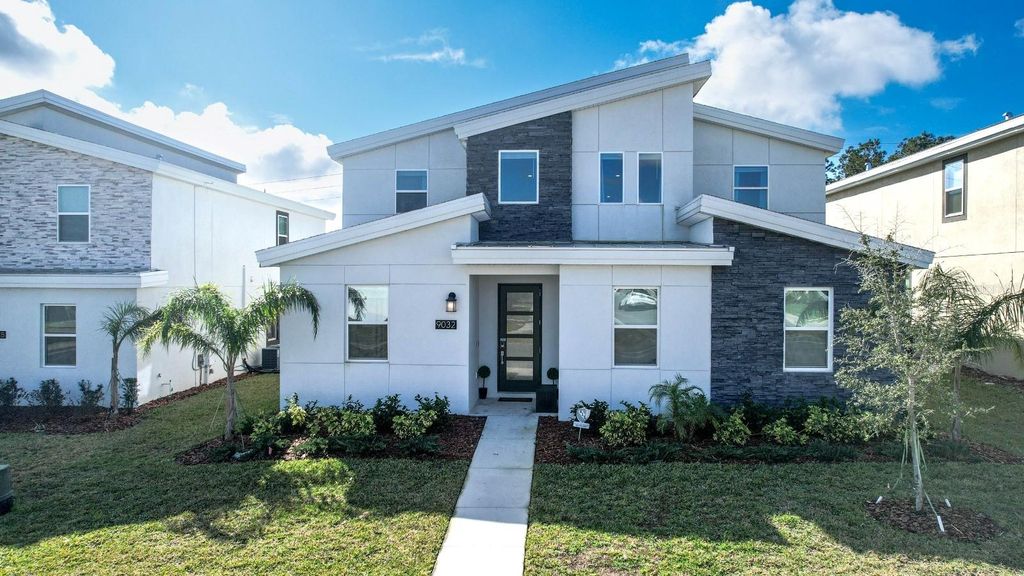 Photo of 9032 Sommerset Hills Drive, Davenport, FL 33896 (MLS # O6355512)