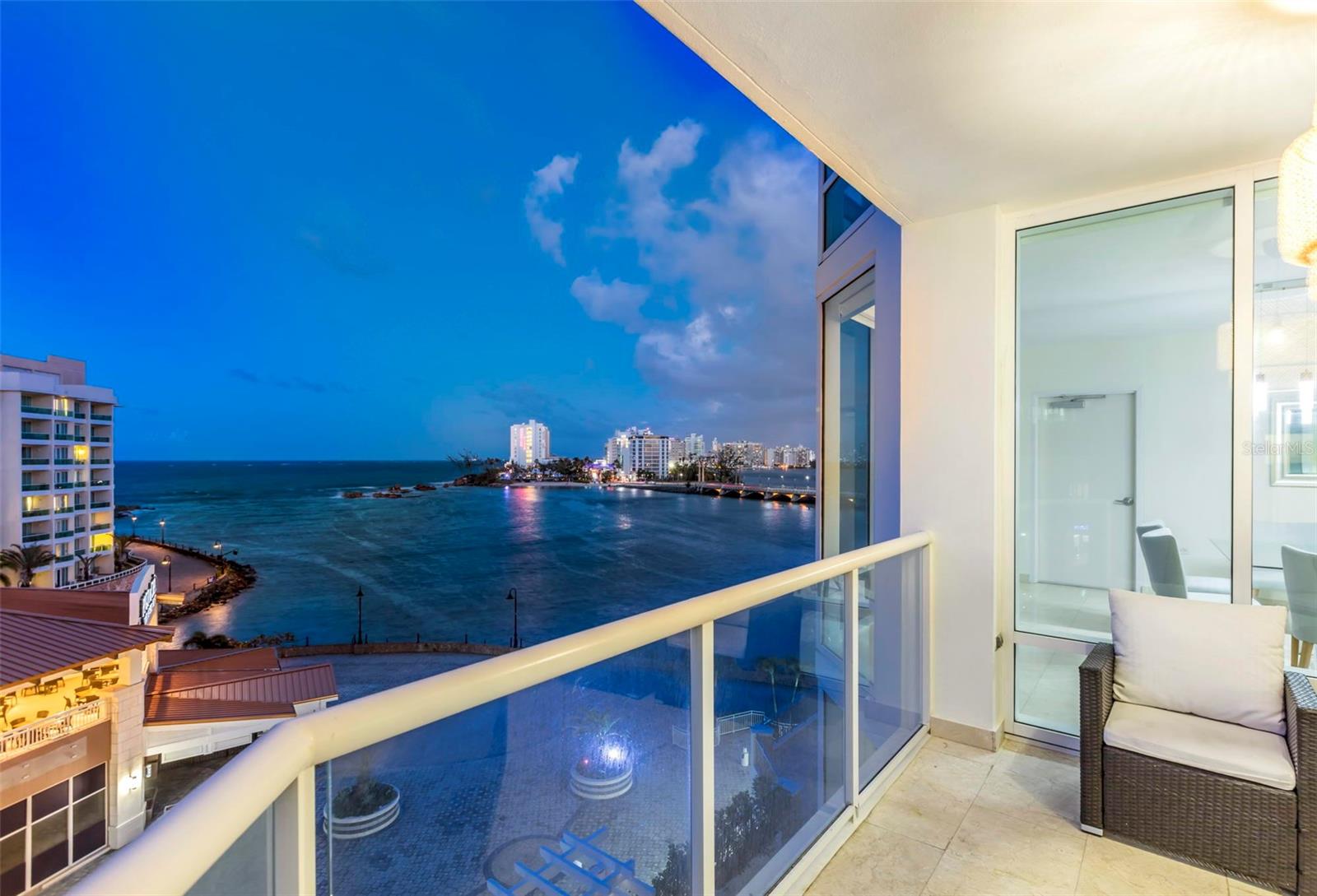 5 MUNOZ RIVERA AVENUE 504