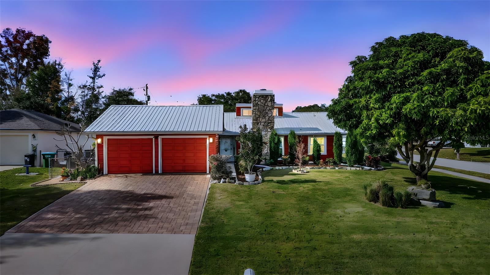 980 BLUEBIRD TERRACE