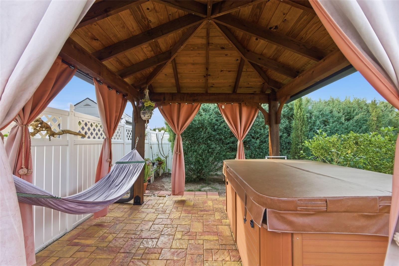 DELTONA LAKES UNIT 07 - Residential