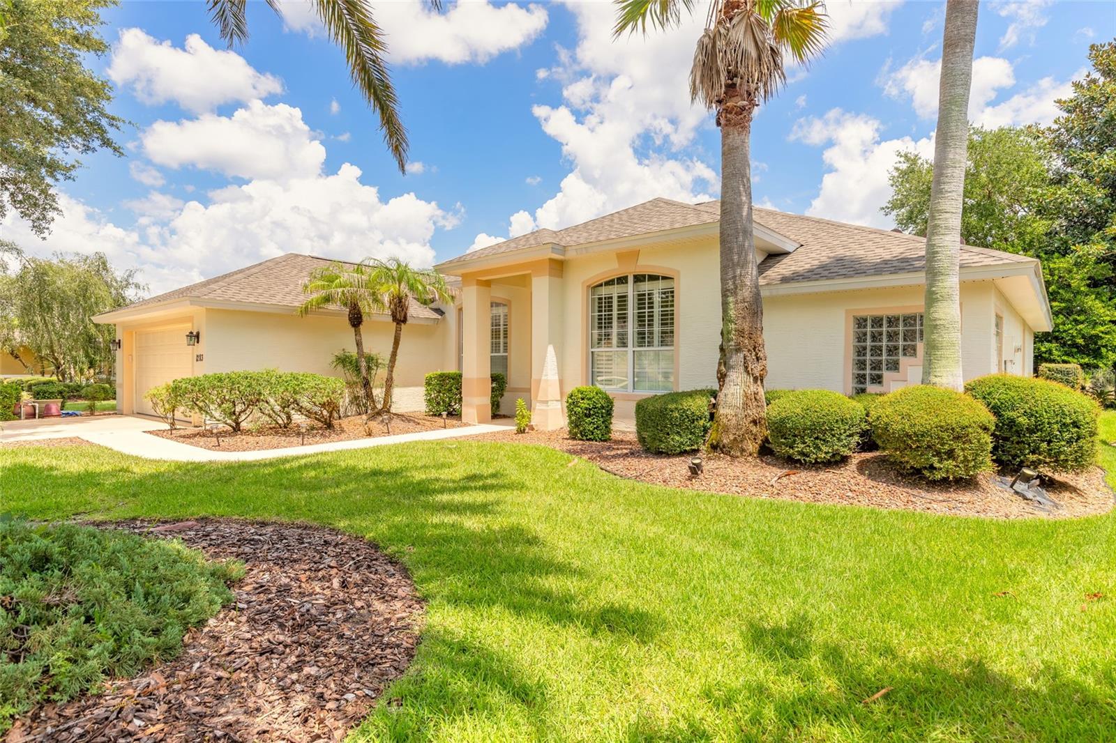 1283 ROYAL POINTE LANE