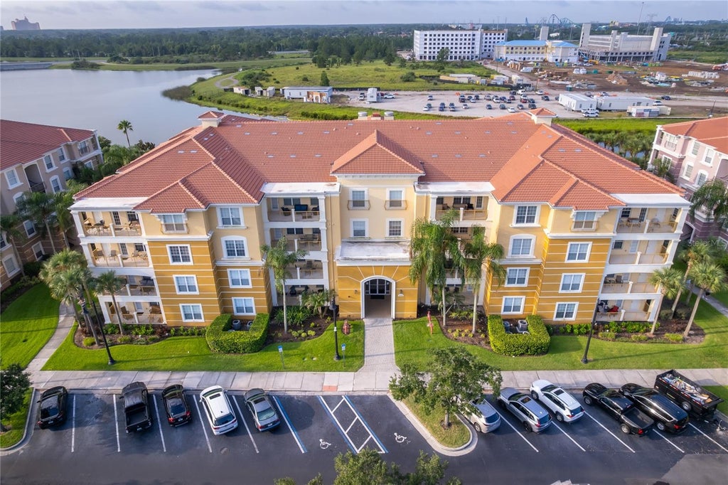 Photo of 5036 Shoreway Loop #20705, Orlando, FL 32819 (MLS # S5155329)