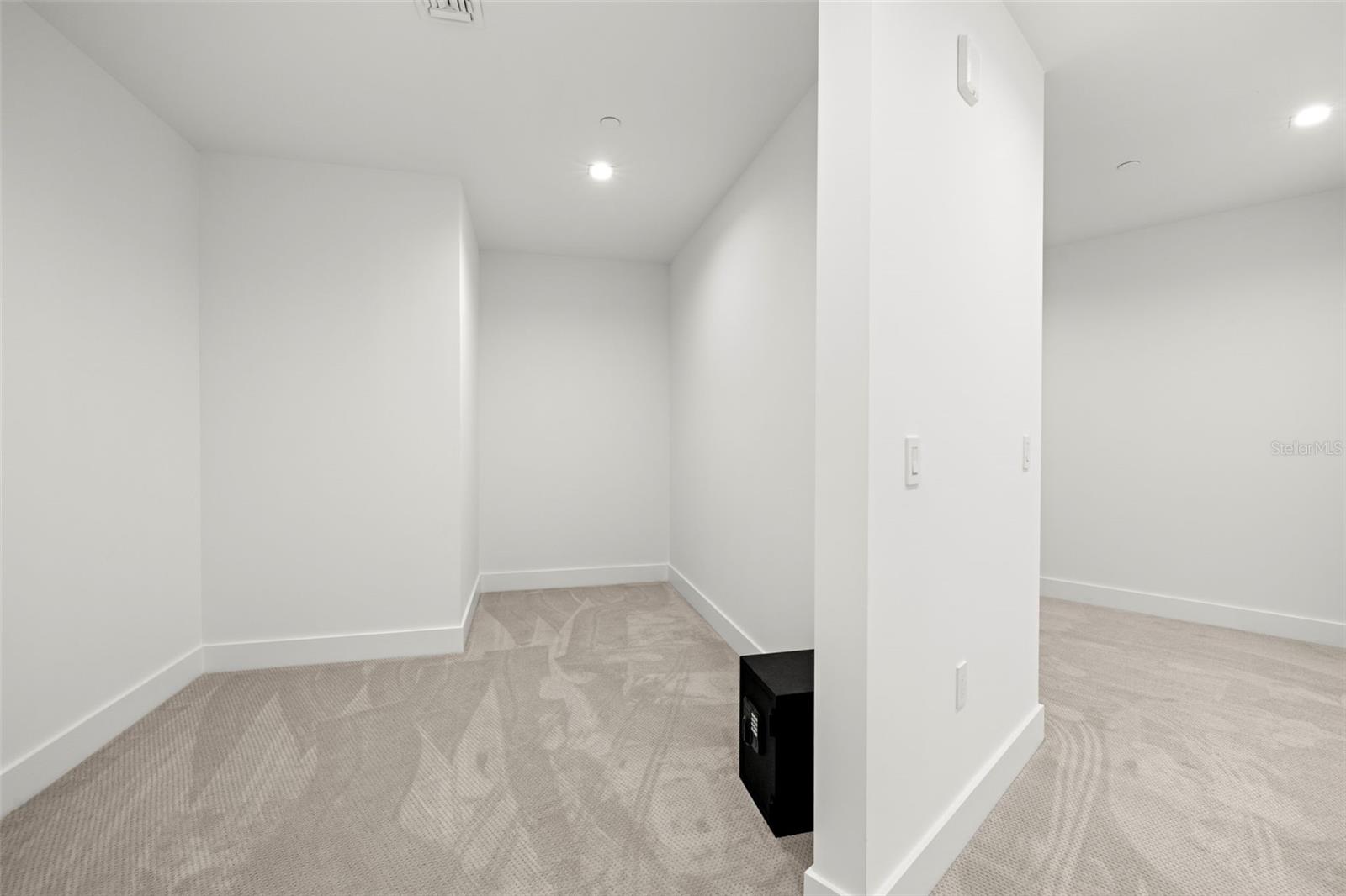 MARINA POINTE EAST - Residential