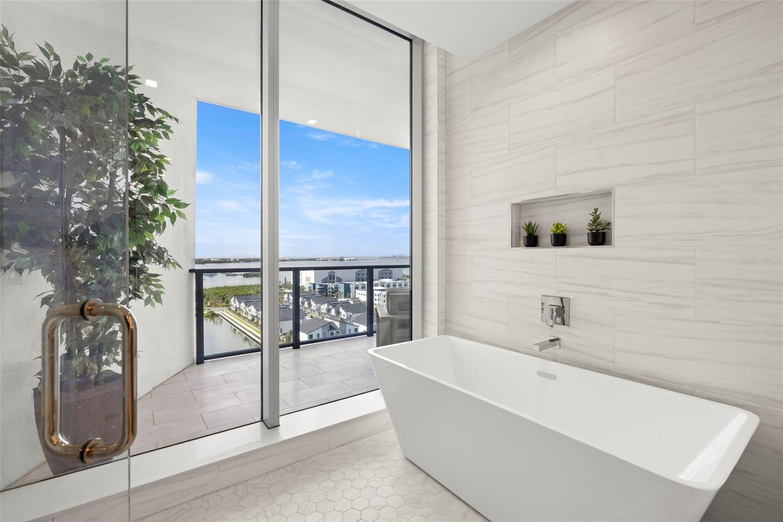 MARINA POINTE EAST - Residential