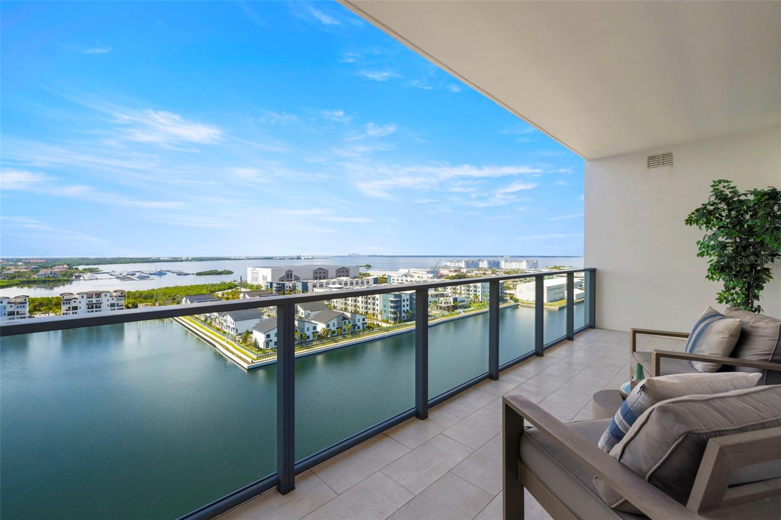 MARINA POINTE EAST - Residential