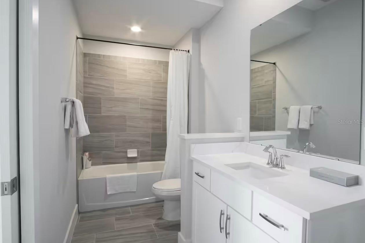 ARISHA ENCLAVE PB 25 PGS 107-108 LOT 23 - Residential Lease