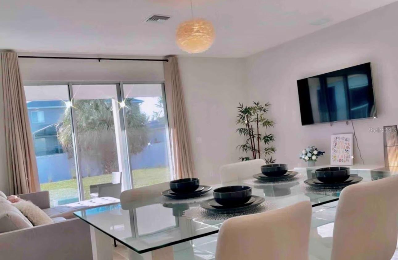 ARISHA ENCLAVE PB 25 PGS 107-108 LOT 23 - Residential Lease