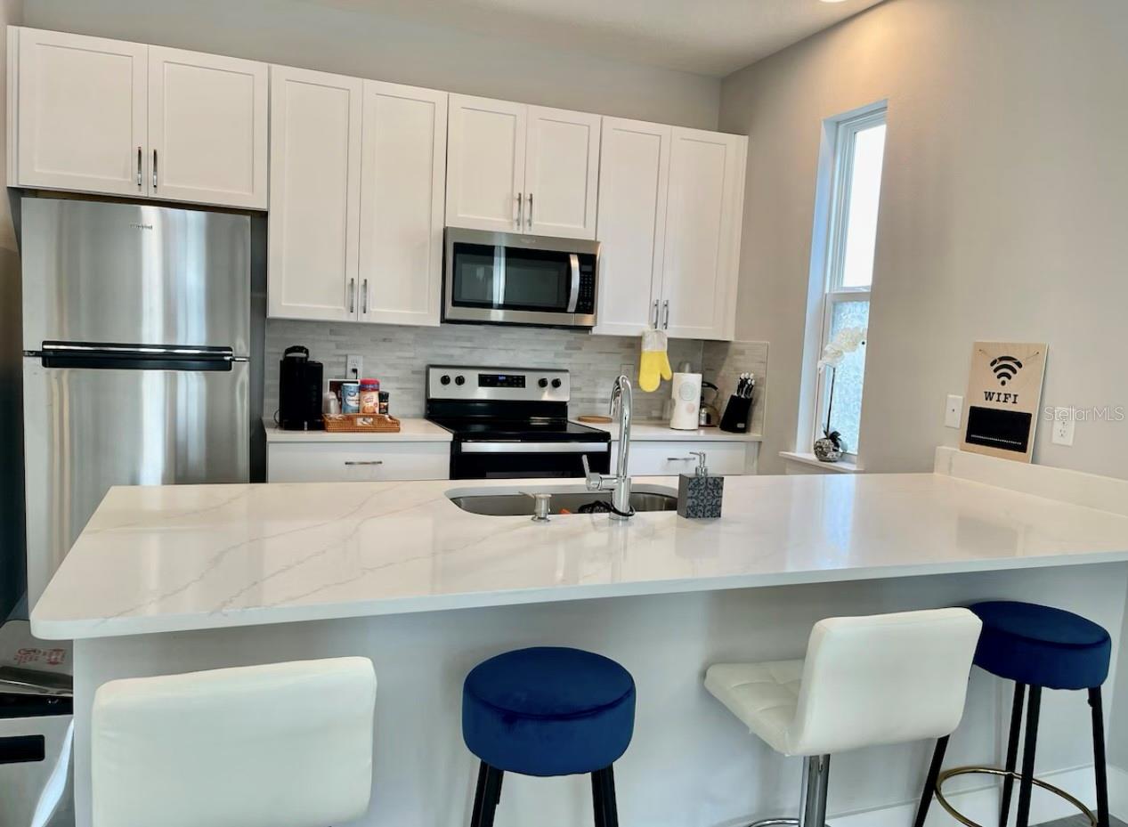 ARISHA ENCLAVE PB 25 PGS 107-108 LOT 23 - Residential Lease