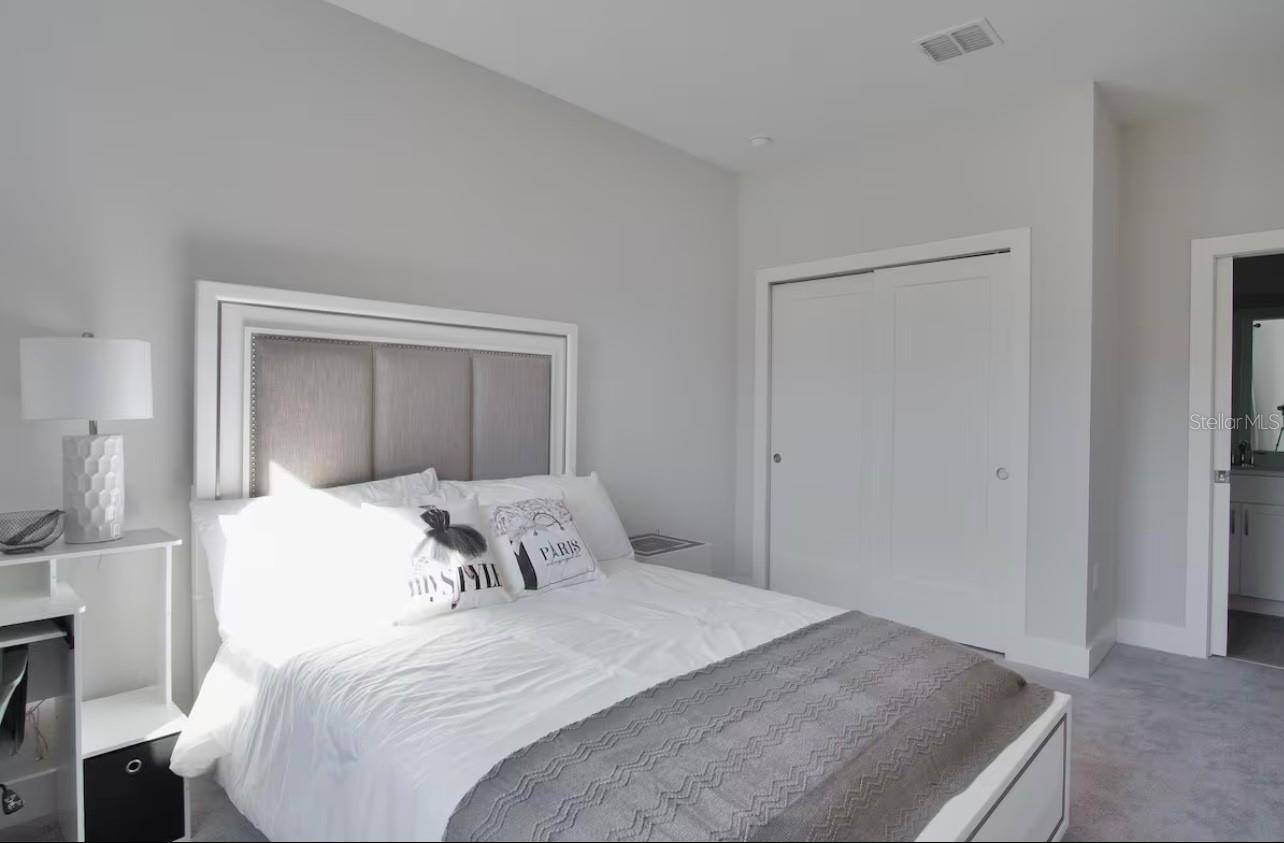 ARISHA ENCLAVE PB 25 PGS 107-108 LOT 23 - Residential Lease