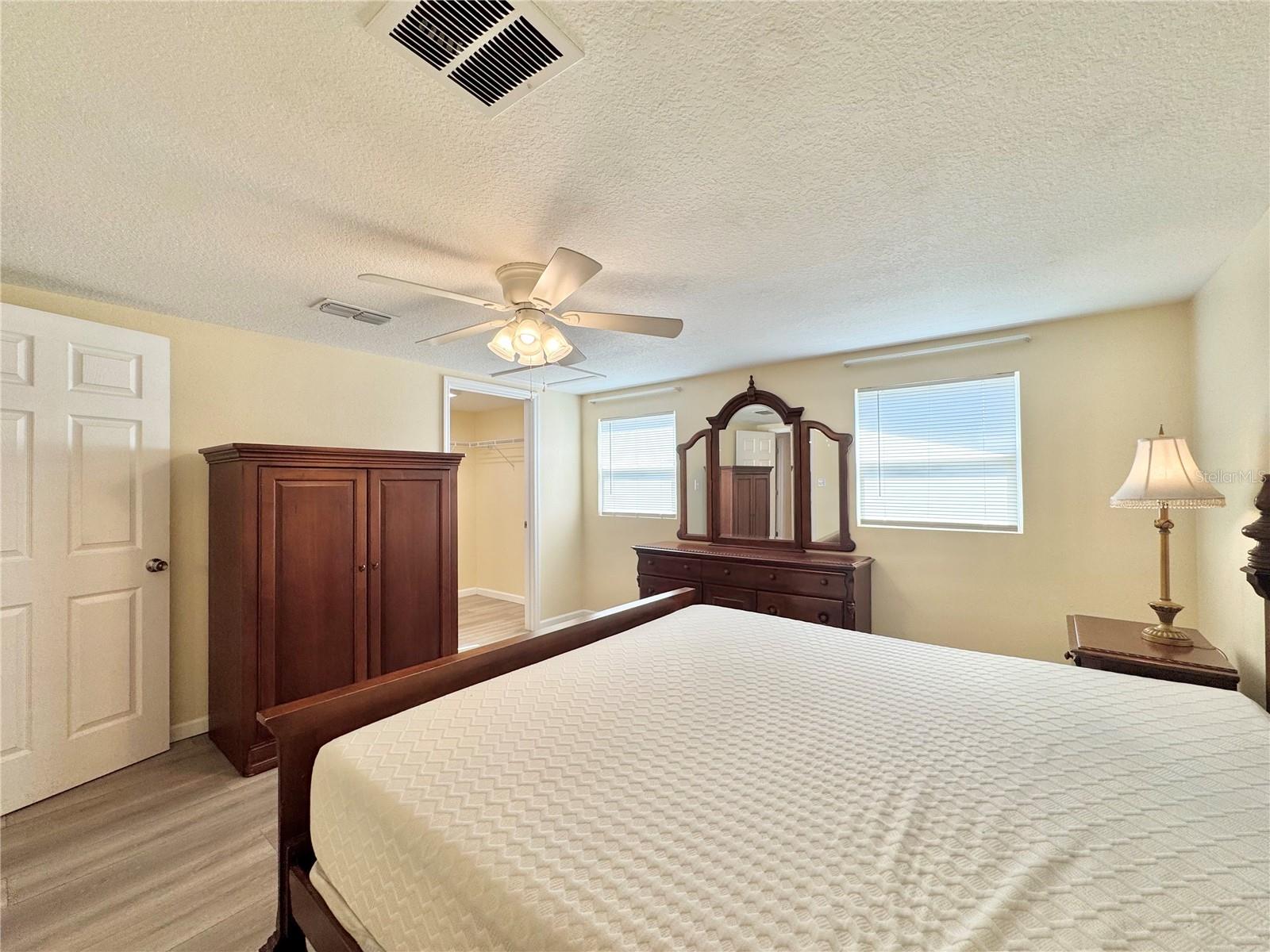 FLAMINGO HEIGHTS SUB - Residential Lease