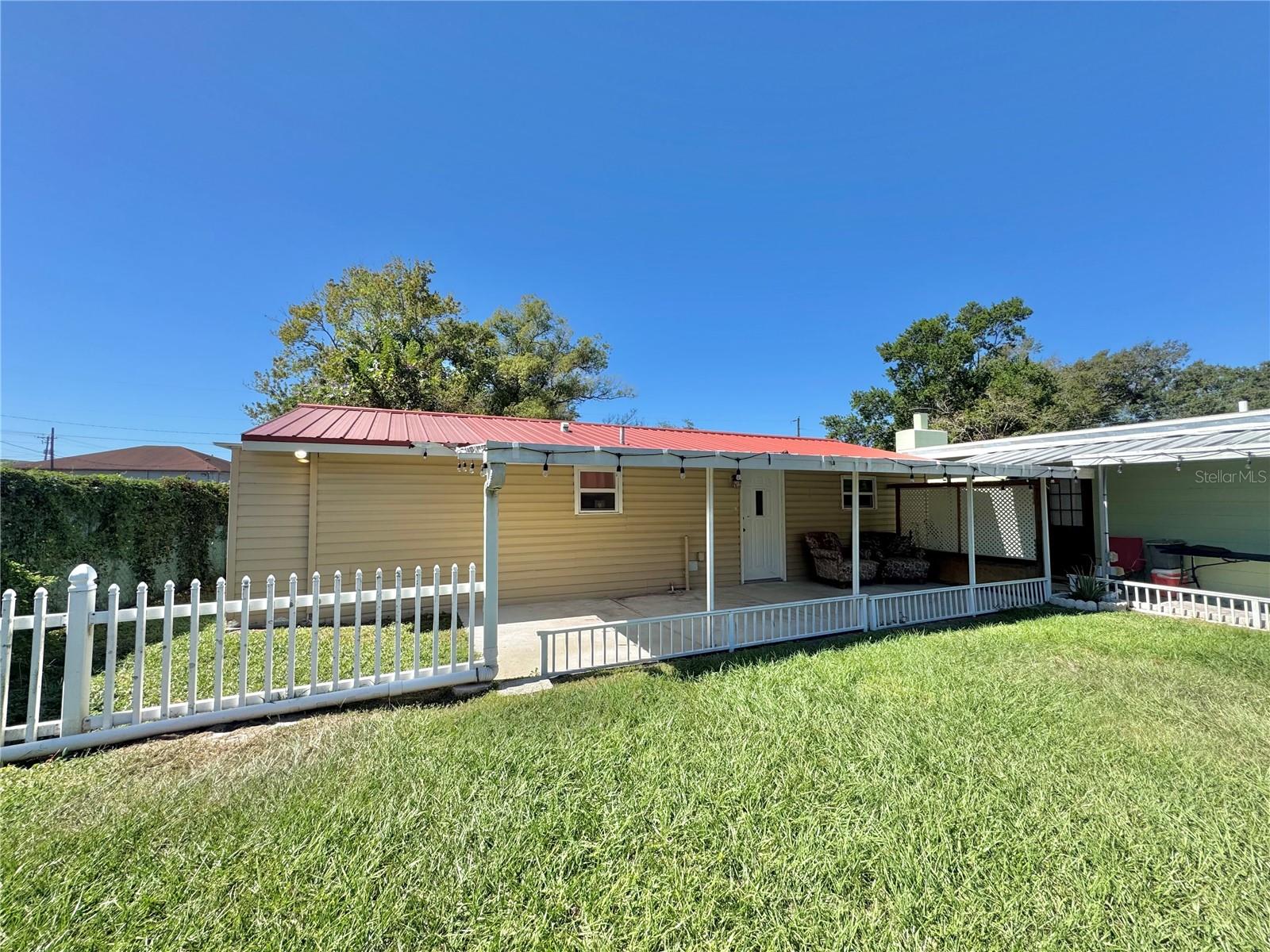 FLAMINGO HEIGHTS SUB - Residential Lease