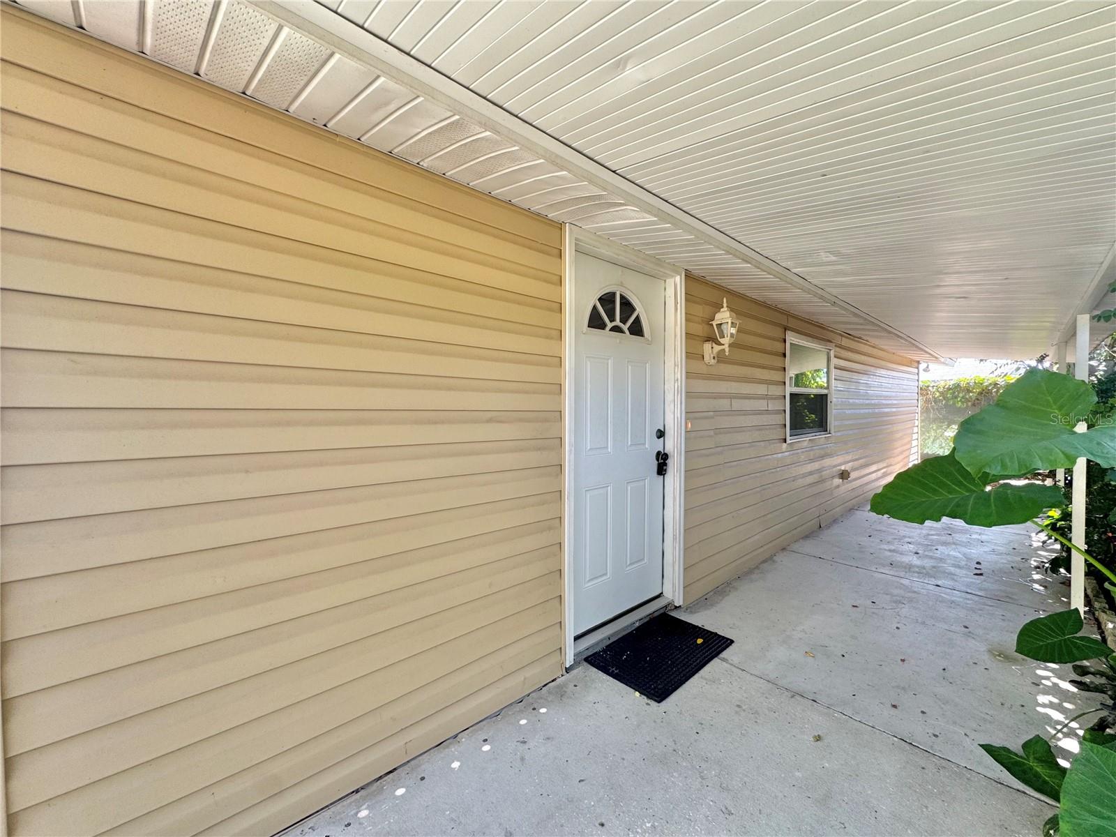 FLAMINGO HEIGHTS SUB - Residential Lease