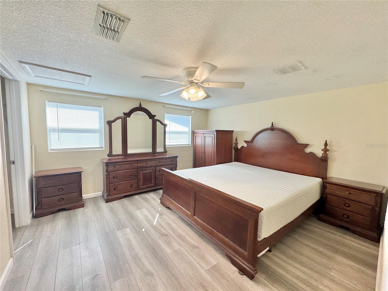 FLAMINGO HEIGHTS SUB - Residential Lease