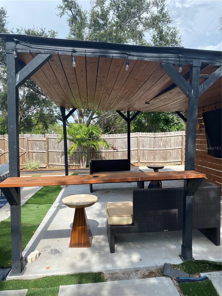 WHITFIELD ESTATES BLKS 14-23 & 26 - Residential