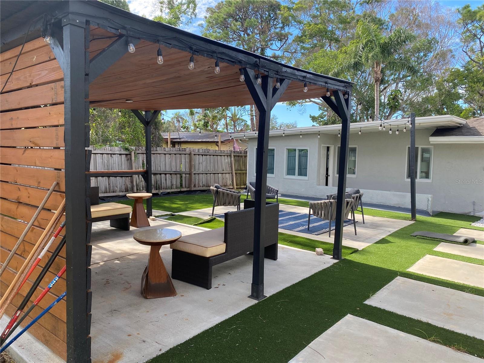 WHITFIELD ESTATES BLKS 14-23 & 26 - Residential