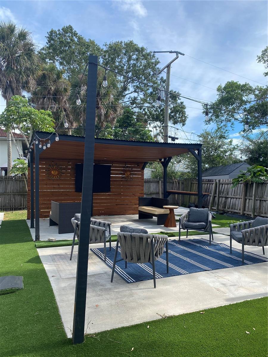 WHITFIELD ESTATES BLKS 14-23 & 26 - Residential