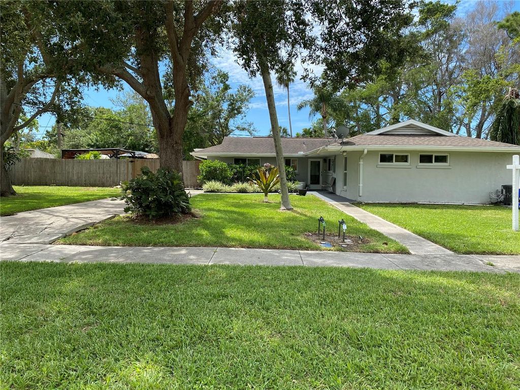 Photo of 7230 Shepherd Street, Sarasota, FL 34243 (MLS # A4671336)