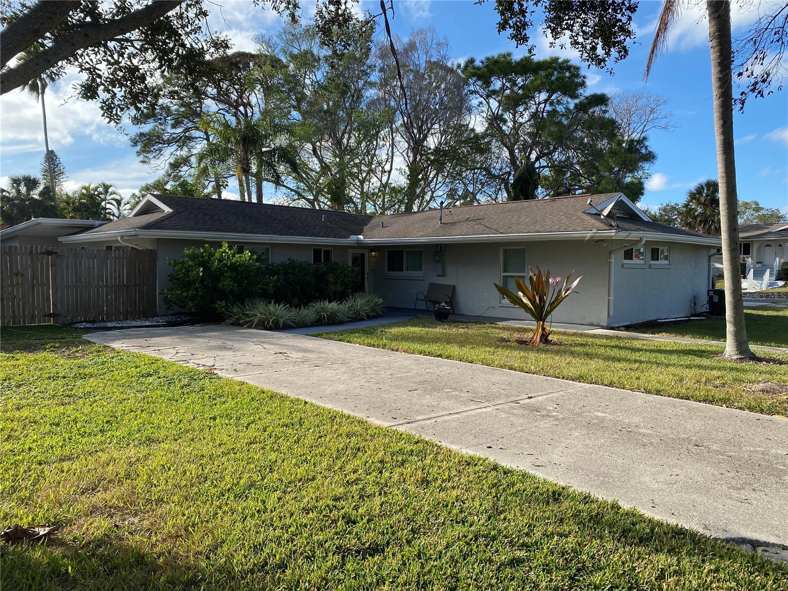 WHITFIELD ESTATES BLKS 14-23 & 26 - Residential