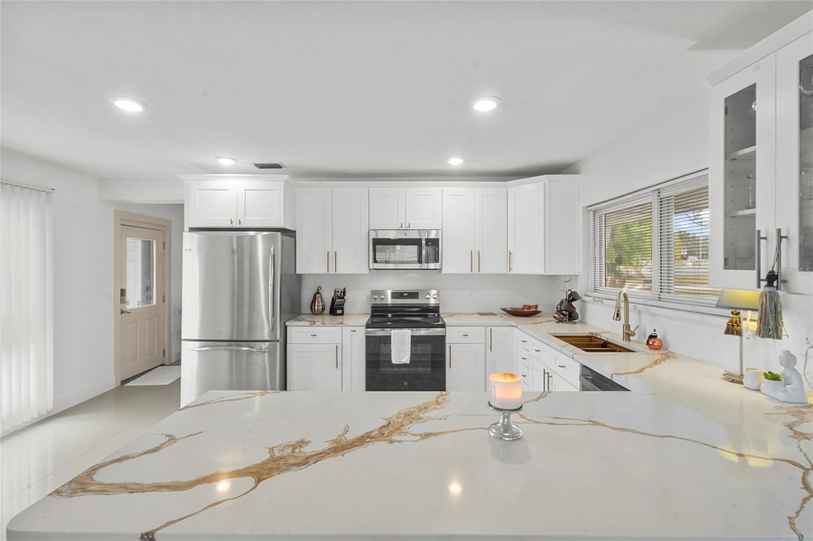 WHITFIELD ESTATES BLKS 14-23 & 26 - Residential