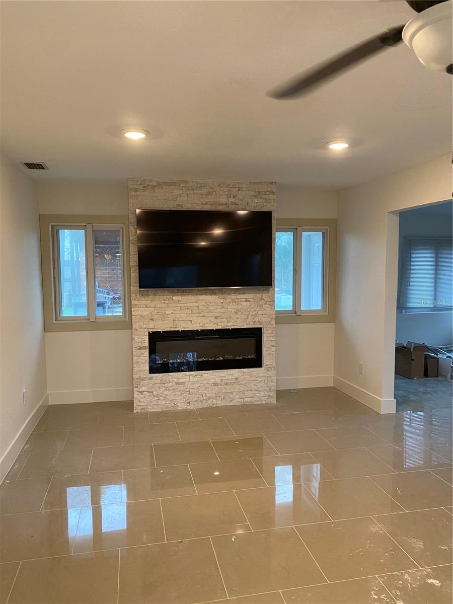 WHITFIELD ESTATES BLKS 14-23 & 26 - Residential