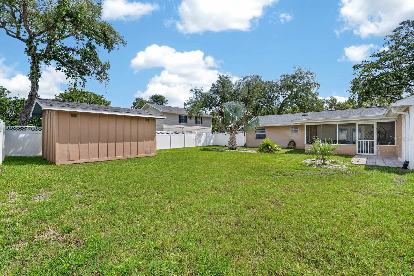 DAYTONA SHORES SEC 02 - Residential