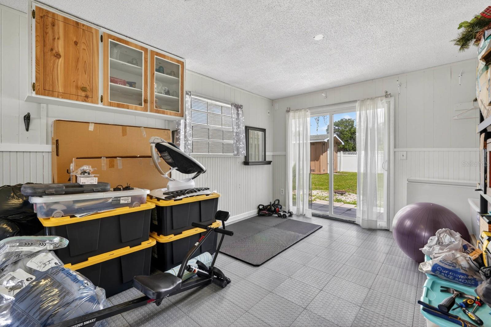 DAYTONA SHORES SEC 02 - Residential