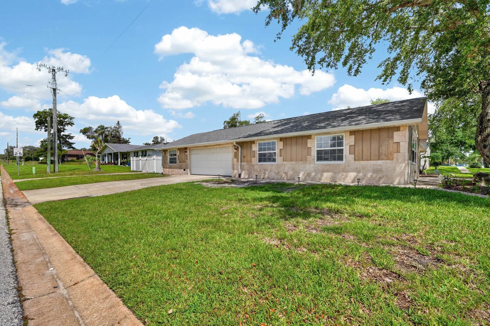 DAYTONA SHORES SEC 02 - Residential