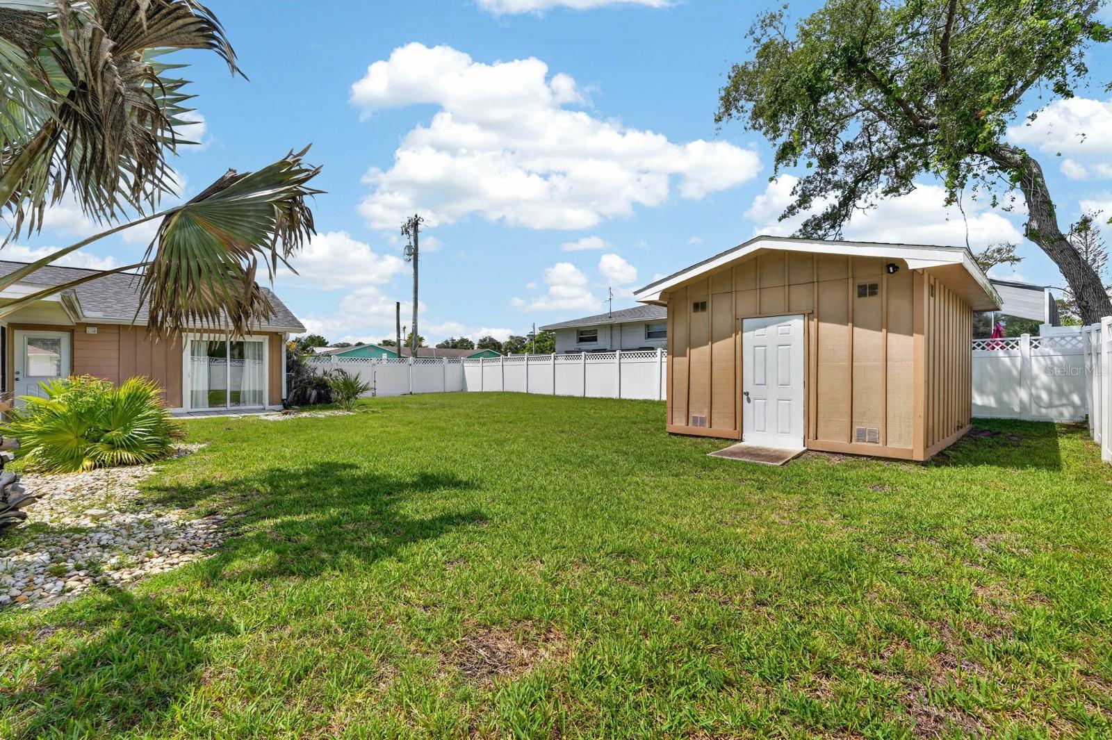 DAYTONA SHORES SEC 02 - Residential
